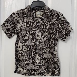 Children’s Place Boy’s button up aloha shirt